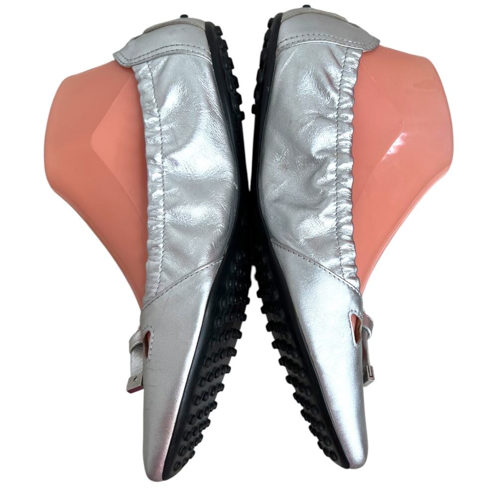 Tod's Metallic Silver Leather Ballet Gommino Flats Bows & Cut-out Women's Size 8 - Picture 6 of 16